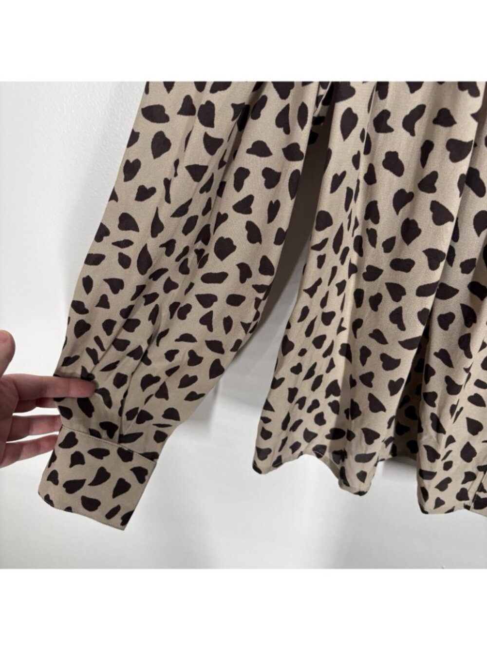 Thakoon Women M AL Beige Combo Long Sleeve Animal Printed Smocked Top NWT - Picture 8 of 15